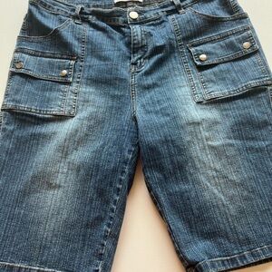EUC Women's HIPSTAR Stylish Blue‎ Denim  Shorts Size 20 🔥🔥 (D2)